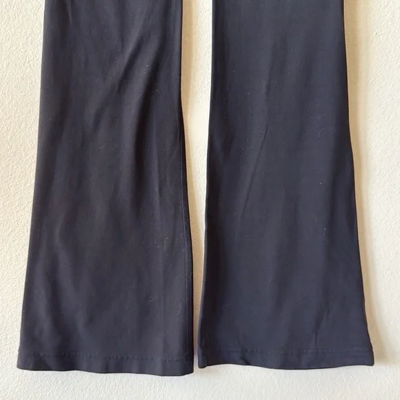 Lululemon Groove Nulu Super High-Rise Flared Pant - Picture 12 of 14